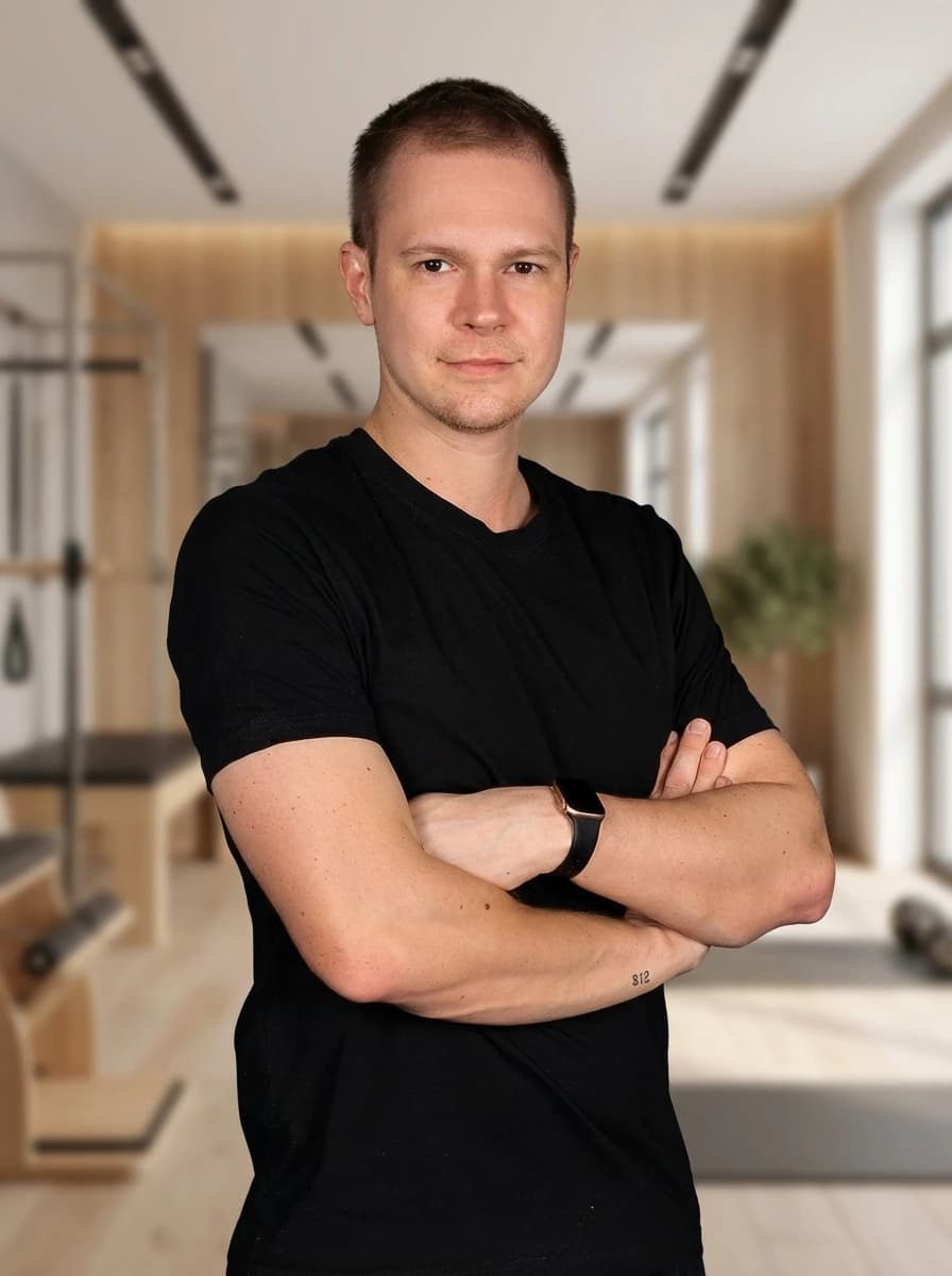 Антон Исаков